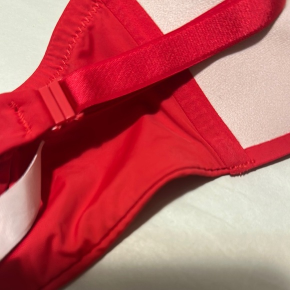 Victoria's Secret Red Plunge Bra with Molded Cups - Picture 4 of 7